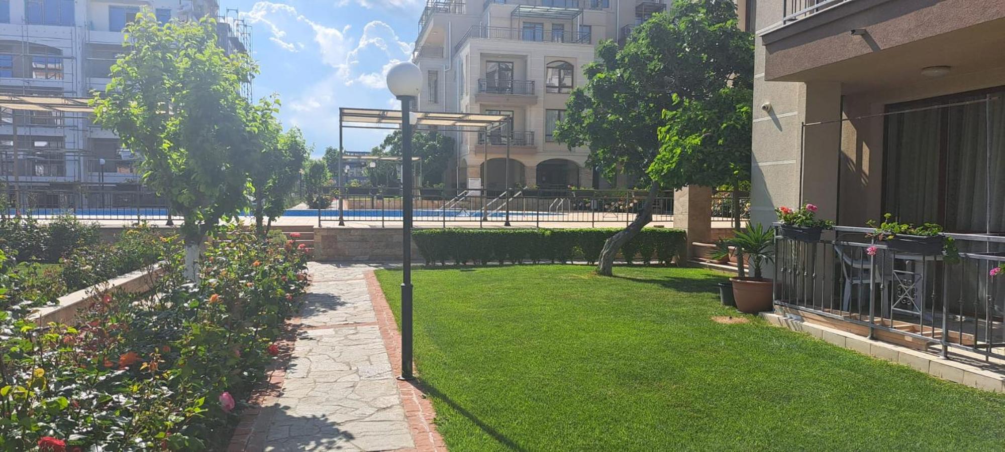 Patrick'S Apartments - Sorrento Sole Mare, Sveti Vlas Exteriör bild
