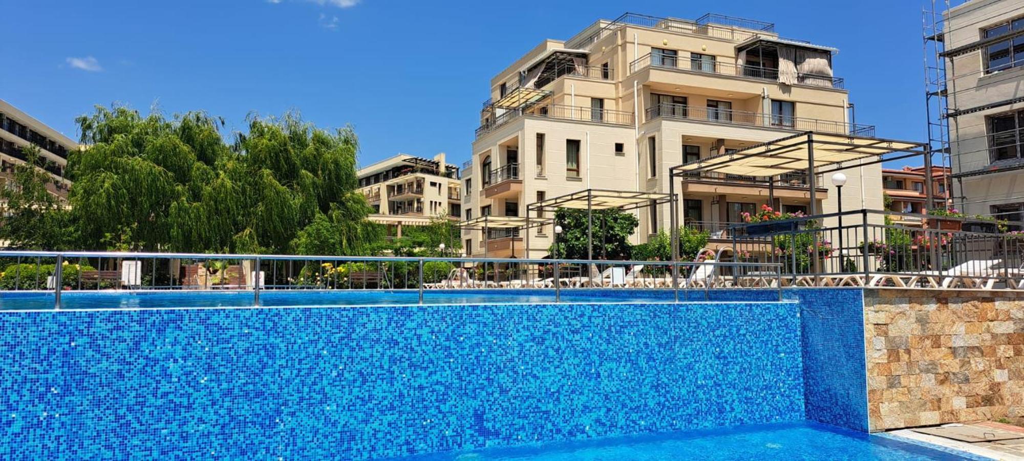 Patrick'S Apartments - Sorrento Sole Mare, Sveti Vlas Exteriör bild