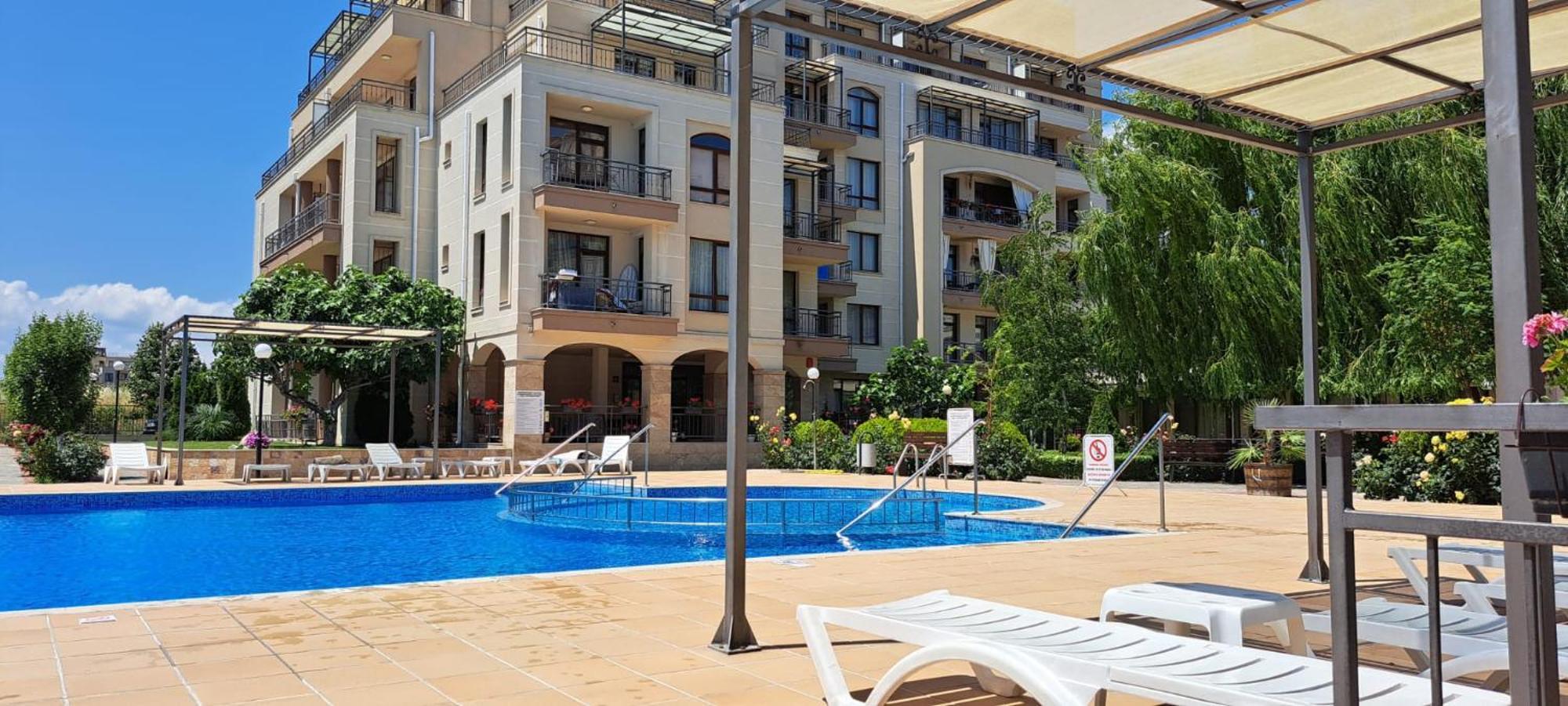 Patrick'S Apartments - Sorrento Sole Mare, Sveti Vlas Exteriör bild